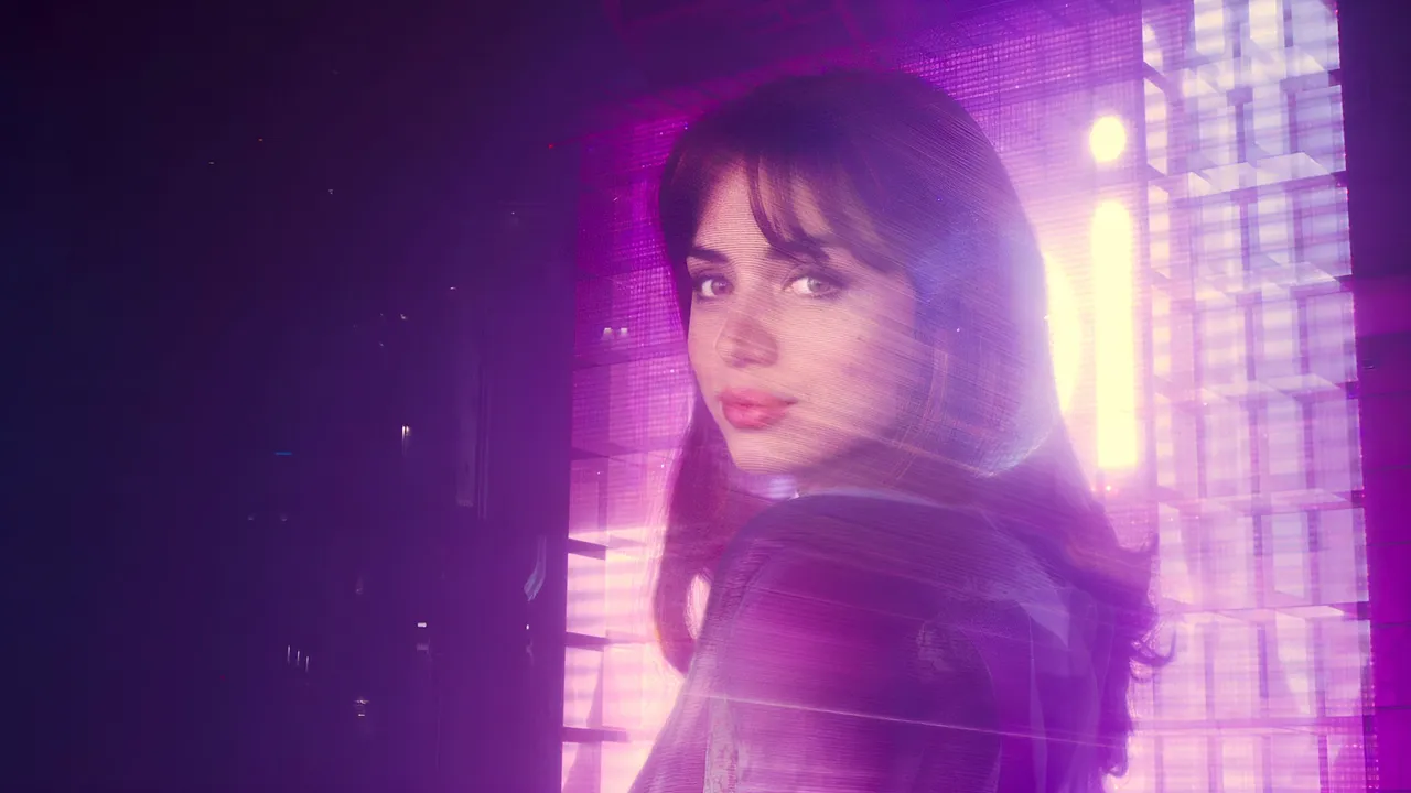 BladeRunner2049 Joi Mod your browser GX Store